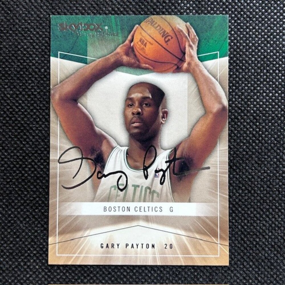 Gary Payton 2004 SkyBox Autographics #34 Boston Celtics Basketball Card